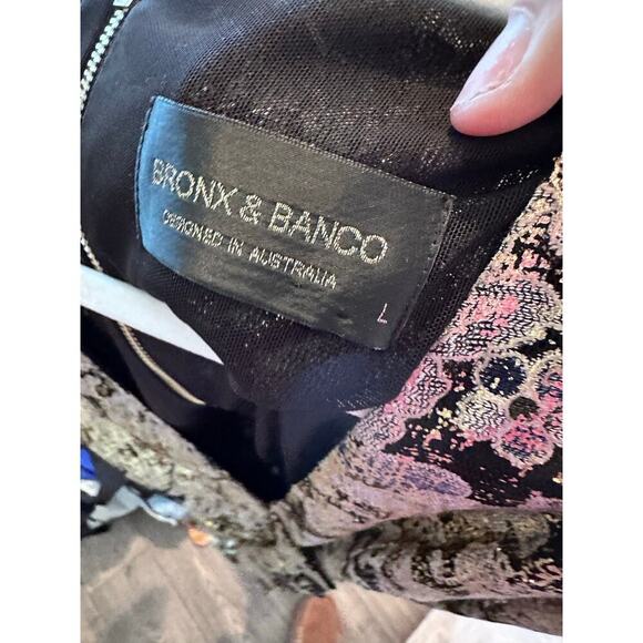 Bronx & Banco Women's Floral Print V-neck Knee-Length ruched  Dress Size Large - Picture 11 of 12